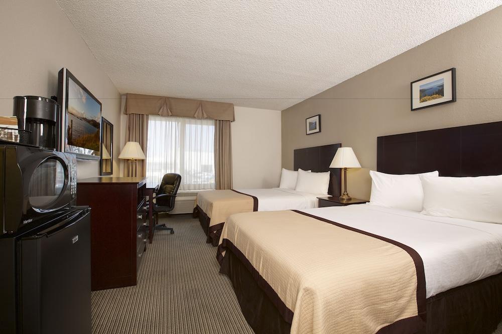 Baymont By Wyndham Reno Hotel Exterior foto
